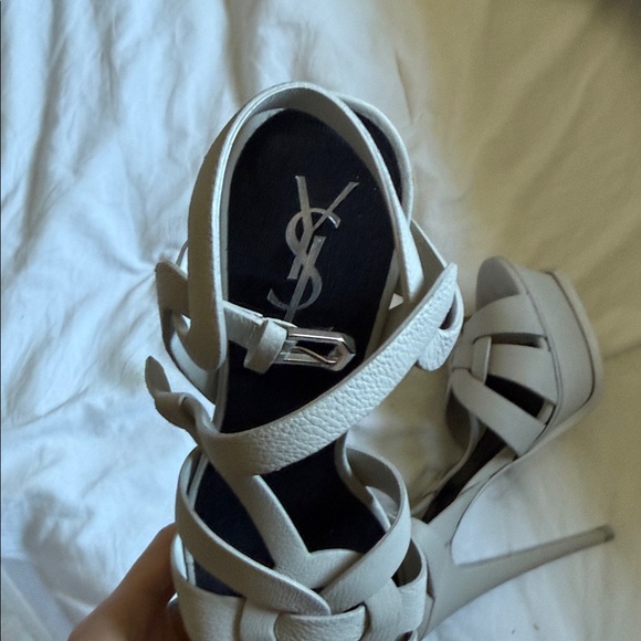 YSL - Picture 5 of 6